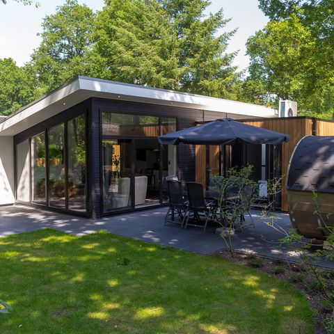 BUNGALOW 4 personnes - Forest Lodge 75 avec sauna