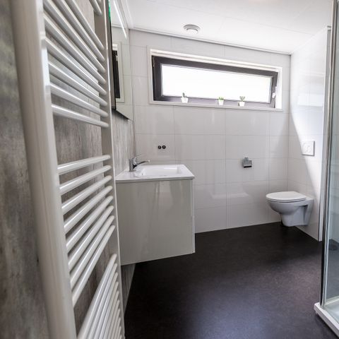 BUNGALOW 4 personnes - Forest Lodge 75 Eco avec Jacuzzi