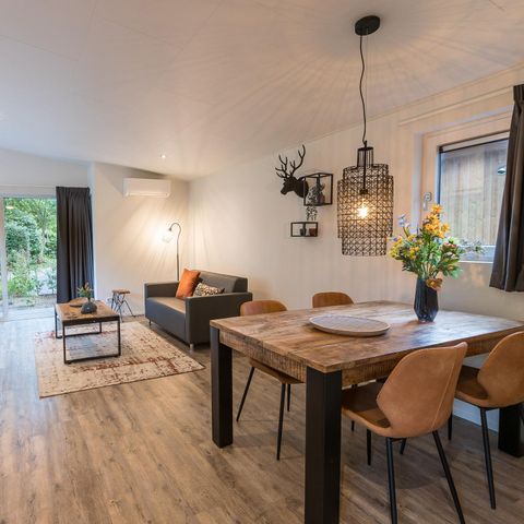 BUNGALOW 4 personnes - Wood Lodge Eco avec jacuzzi