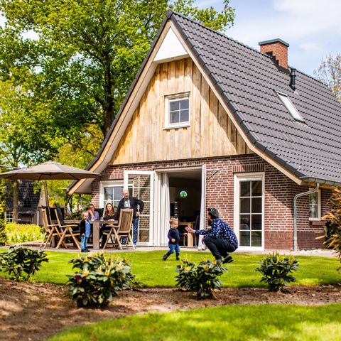 MAISON 6 personnes - Wellness Lodge XXL