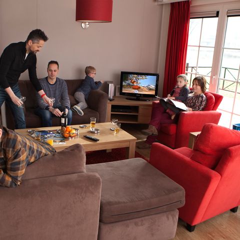 BUNGALOW 10 personnes - Patio +