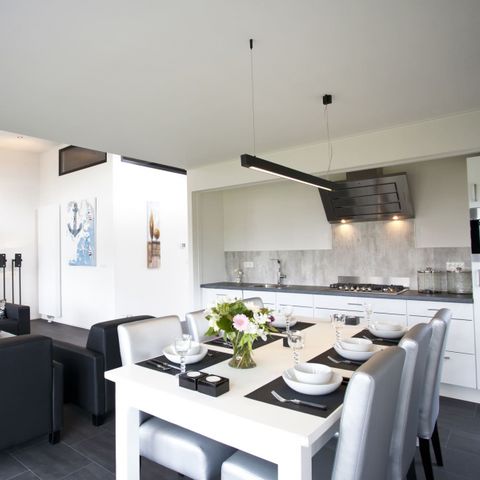 BUNGALOW 6 personnes - Cube Elite