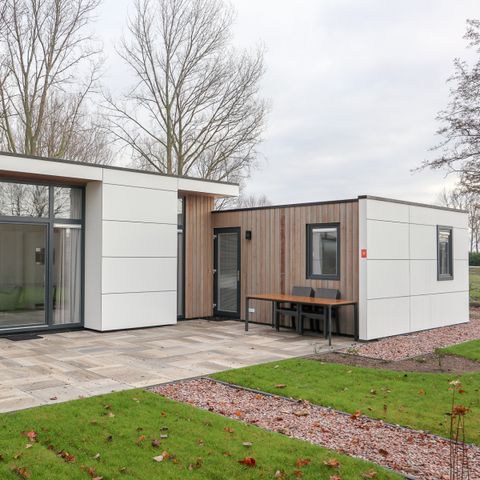 BUNGALOW 4 personnes - L-Cube