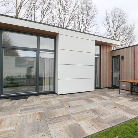 BUNGALOW 4 personnes - L-Cube