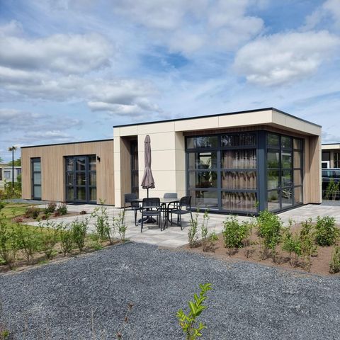 BUNGALOW 4 personnes - Cube Maximum