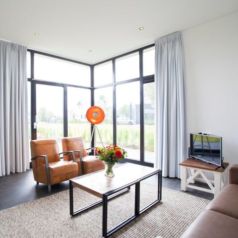 BUNGALOW 4 personnes - Cube Exclusif