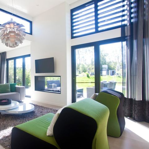 BUNGALOW 4 personnes - Cube Elite