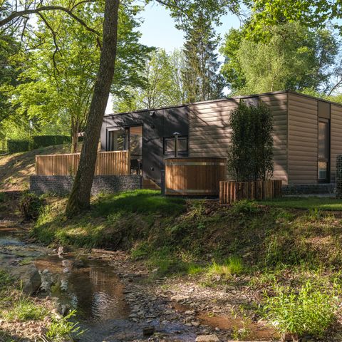 LODGE 4 personnes - Moselle avec jacuzzi