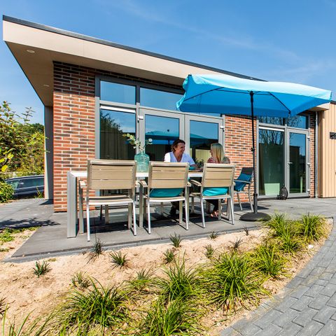 MAISON 6 personnes - Module Spécial Bain à remous