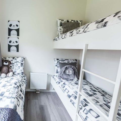 BUNGALOW 5 personnes - Module de bien-être (Spa)