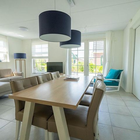 BUNGALOW 6 personnes - Pièce commutée