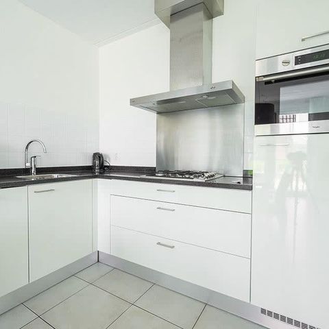 BUNGALOW 6 personnes - Pièce commutée