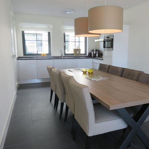 APPARTEMENT 8 personnes - Mer du Sud