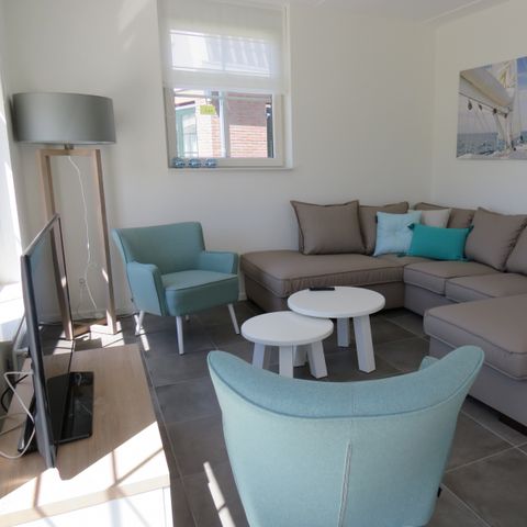 BUNGALOW 8 personnes - Tour de jeu