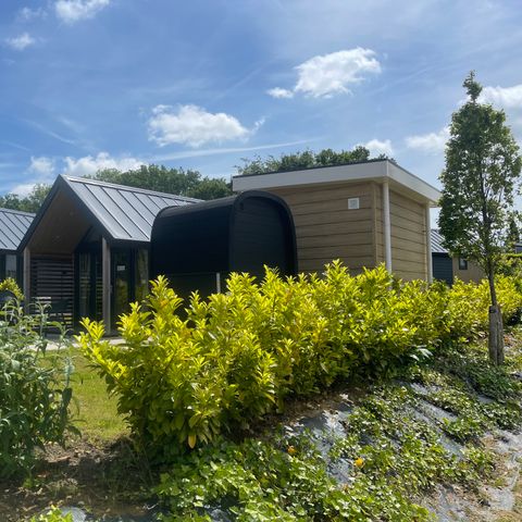 Lodge 4 personnes - Berg - Pavillon d'été et sauna