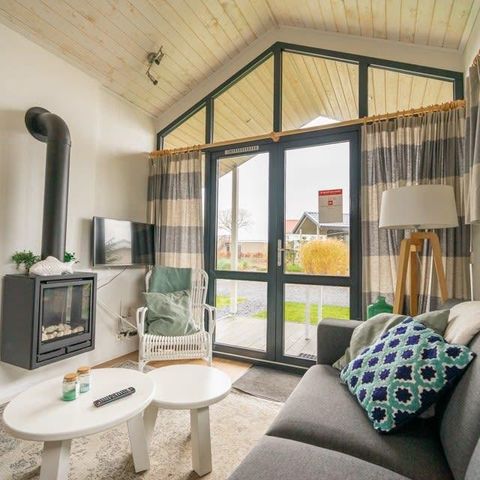 HÉBERGEMENT INSOLITE 4 personnes - Petite maison