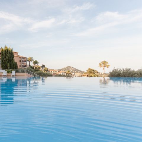 Pierre & Vacances Village Cap Esterel - Camping Var - Image N°2