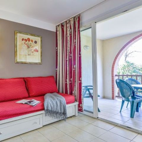Studio 4 personnes - Studio 4 personnes - 1 coin nuit - Terrasse ou balcon - environ 27 m² (RUL14)