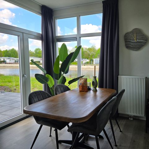 CHALET 2 personnes - Turfsteker