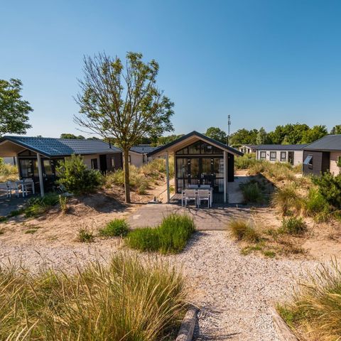 HÉBERGEMENT INSOLITE 4 personnes - Petite maison