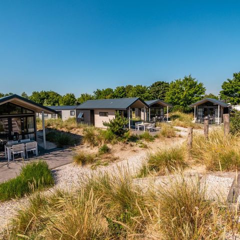 HÉBERGEMENT INSOLITE 4 personnes - Petite maison