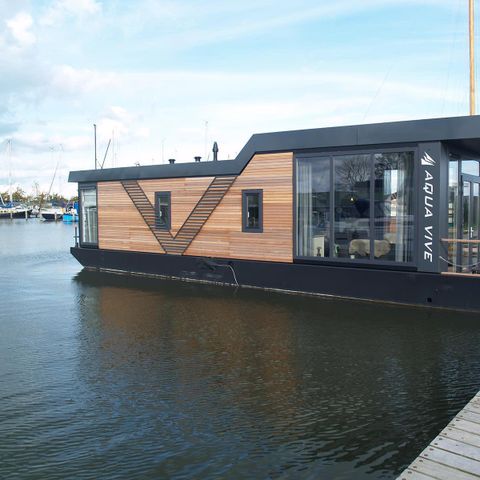 LODGE 4 personnes - Pavillon d'eau