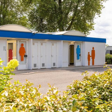 Emplacement - Aire de stationnement pour camping-cars « confort »