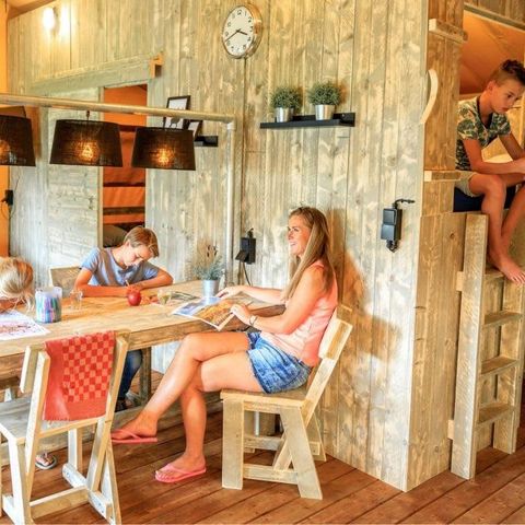 Tente en toile et en bois 4 personnes - Lodgetent
