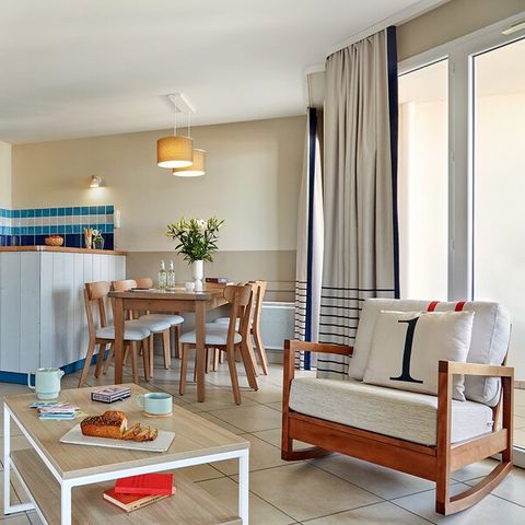 Appartement 6 personnes - 1 chambre - 1 alcôve - Terrasse ou balcon - Vue sur la mer