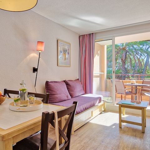 Appartement 4 personnes - 1 chambre - Terrasse ou balcon - Vue sur le jardin