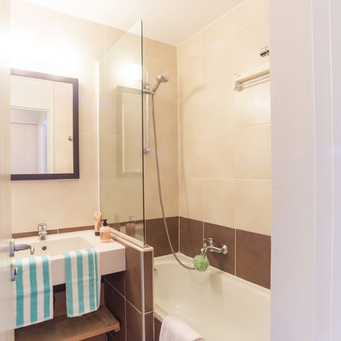 Appartement 4 personnes - 1 CHAMBRE - VUE JARDIN