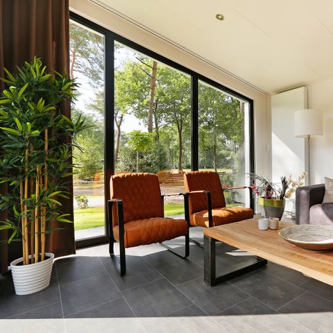 BUNGALOW 4 personnes - Lodge forestier avec sauna et bain à remous privés