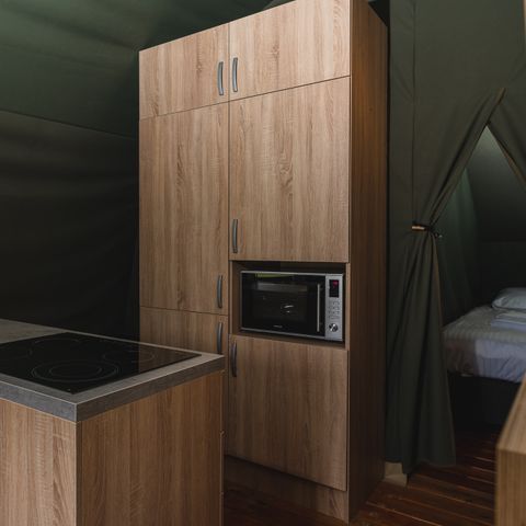 TENTE 6 personnes - Suite de tentes XL avec sanitaires privés (max. 2 adultes)