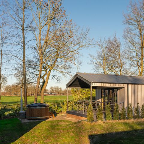 BUNGALOW 2 personnes - Terrace Lodge avec sauna et bain à remous