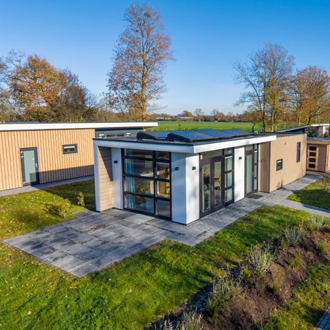 LODGE 4 personnes - Lodge forestier avec bain à remous