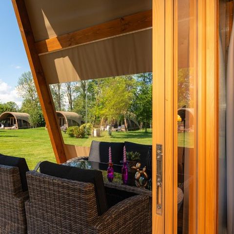 TENTE TOILE ET BOIS 3 personnes - Suite de tentes XL avec sanitaires privés