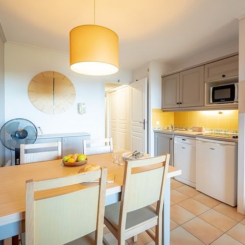 Appartement 4 personnes - 1 chambre - Terrasse ou balcon - Vue sur la mer - Climatisé