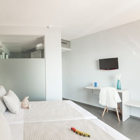APPARTEMENT 2 personnes - Chambre standard climatisée