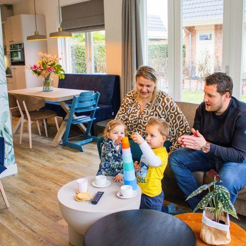 BUNGALOW 5 personnes - Chambre « sans animaux » pour enfants (4 adultes maximum) 