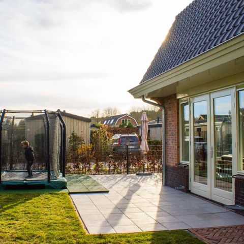 BUNGALOW 5 personnes - Chambre « sans animaux » pour enfants (4 adultes maximum) 
