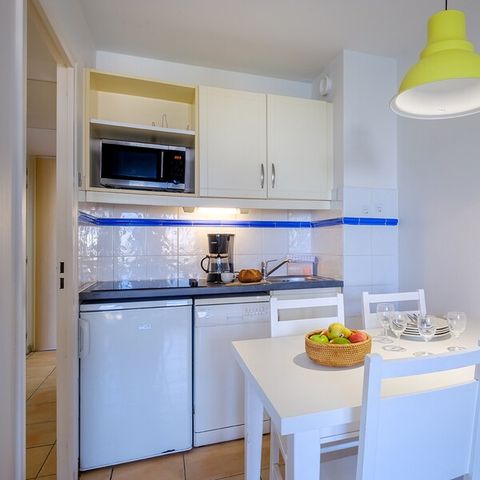 STUDIO 4 personnes - 1 Coint nuit - Balcon - Vue Jardin