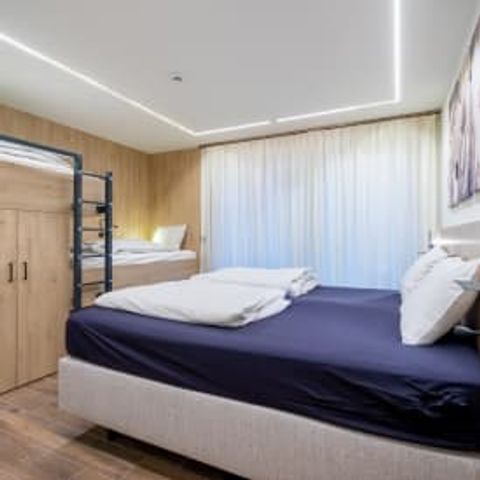 MAISON 24 personnes - Gite DDS