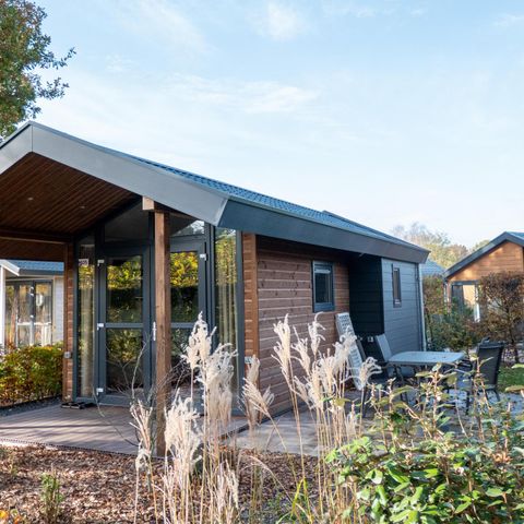 HÉBERGEMENT INSOLITE 4 personnes - Petite maison 2+2