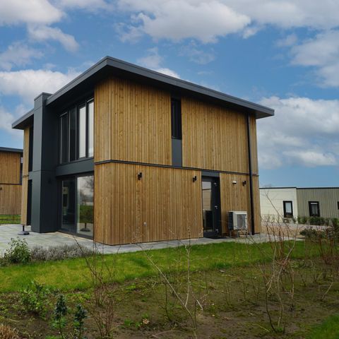 MAISON 10 personnes - Cube Magnifique