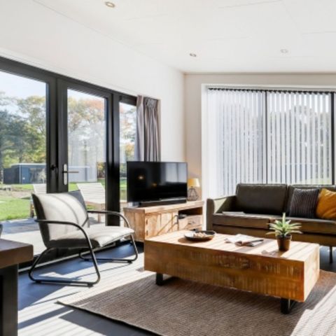 BUNGALOW 6 personnes - 4-6C (max. 4 adultes)