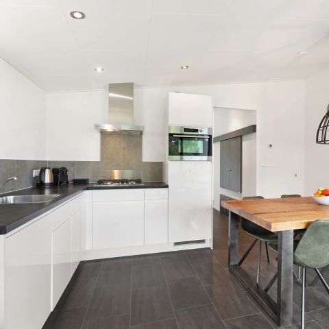 BUNGALOW 6 personnes - 4-6C Comfort (max. 4 adultes)