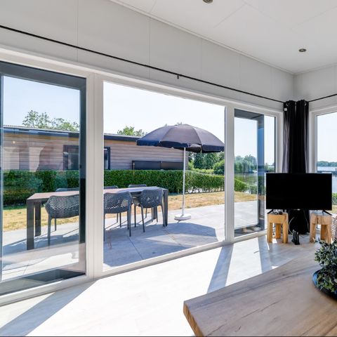 BUNGALOW 6 personnes - Salon de plage