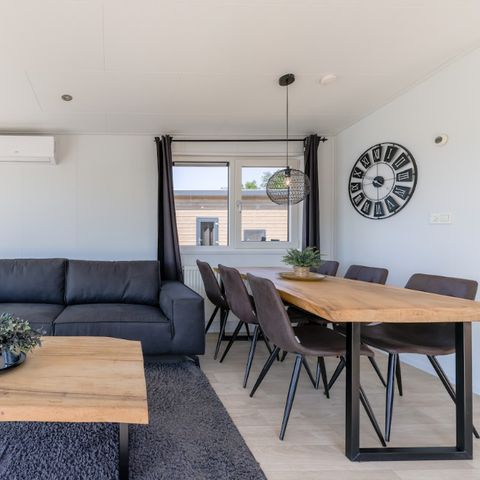 BUNGALOW 6 personnes - Salon de plage