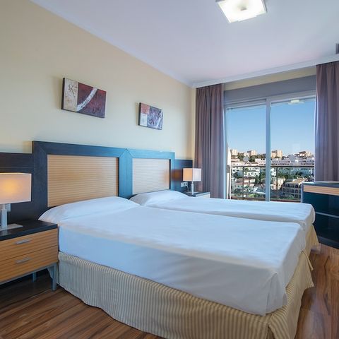 Appartement 4 personnes - 2 chambres - balcon
