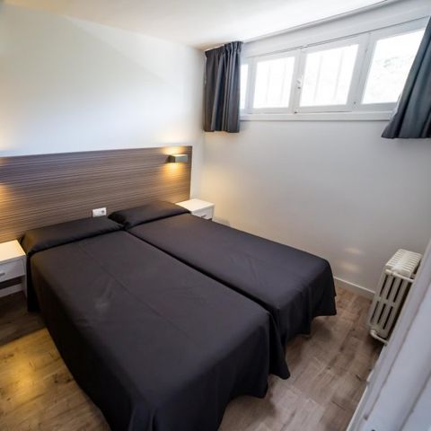APPARTEMENT 5 personnes - 2 CHAMBRES - VUE MER - TERRASSE